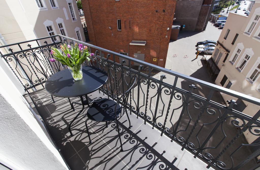Homewell Apartments Stara Piekarnia Познань Экстерьер фото