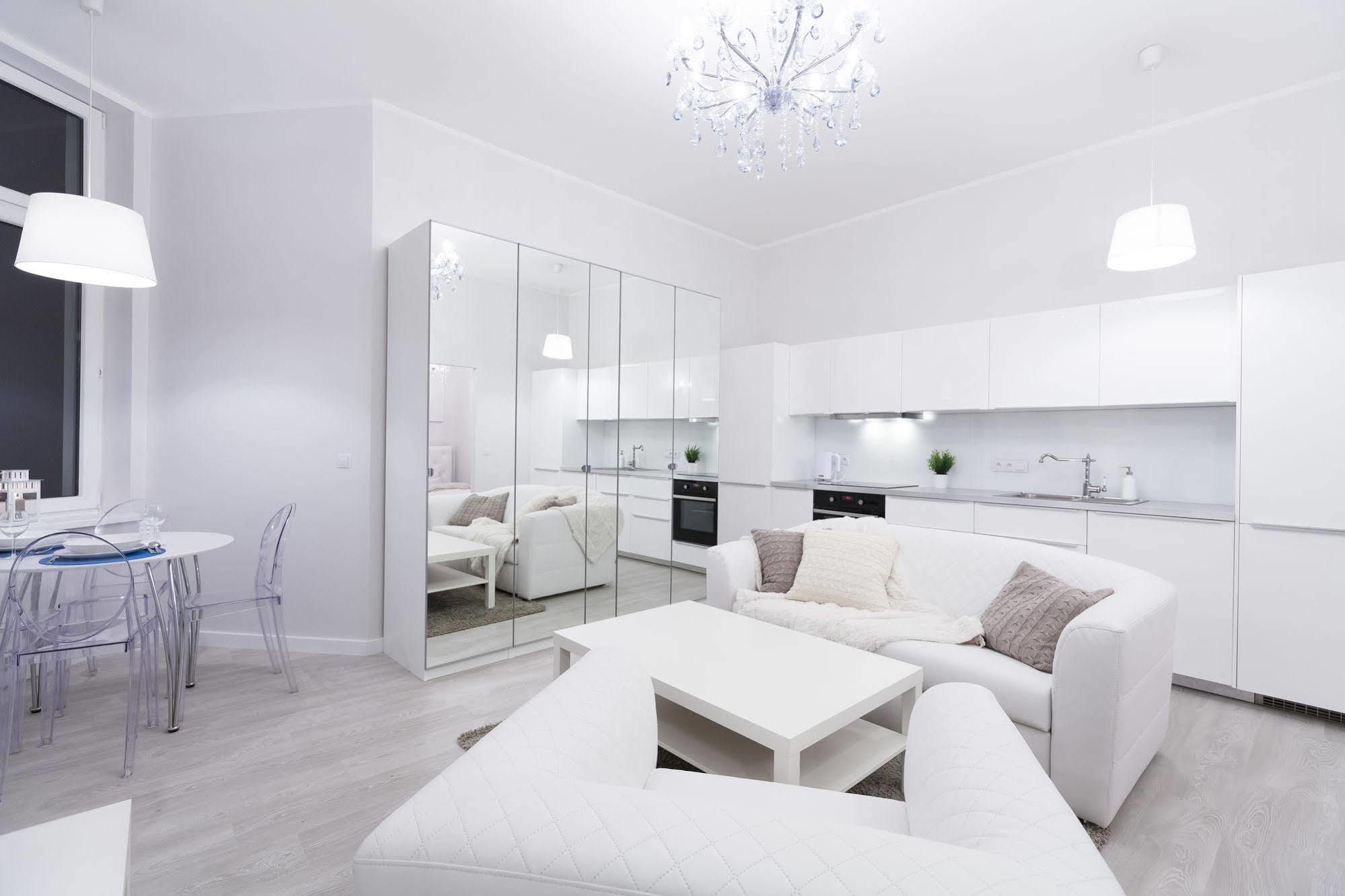 Homewell Apartments Stara Piekarnia Познань Экстерьер фото