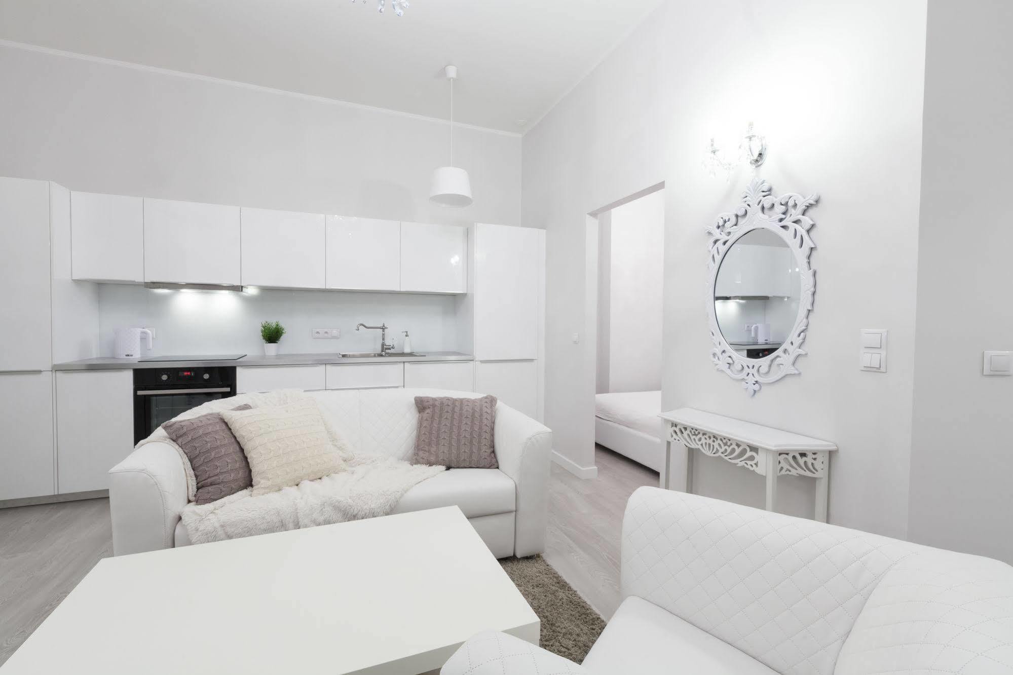 Homewell Apartments Stara Piekarnia Познань Экстерьер фото