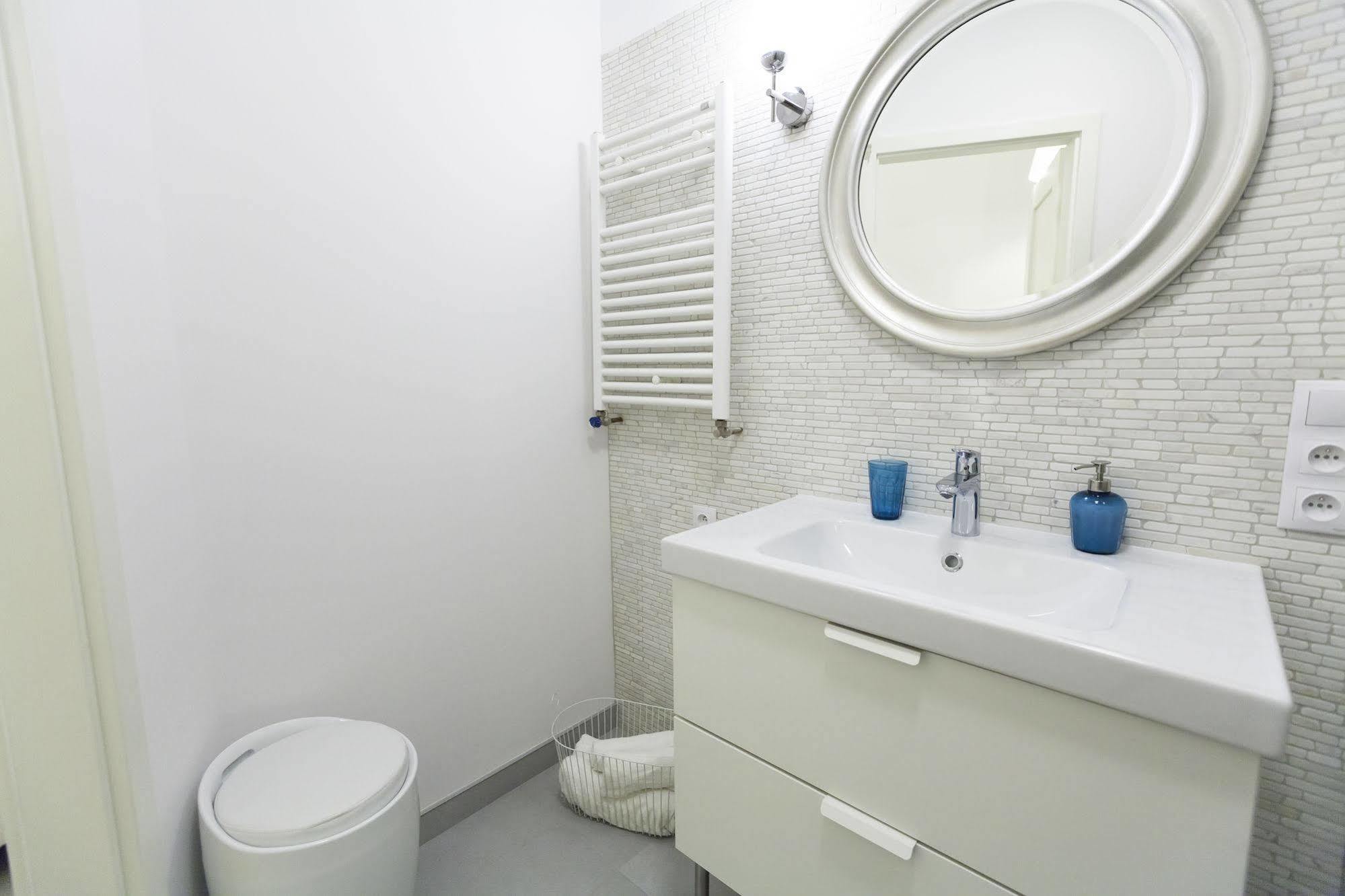 Homewell Apartments Stara Piekarnia Познань Экстерьер фото